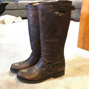 Frye Veronica Slouch Boots. Size 8.